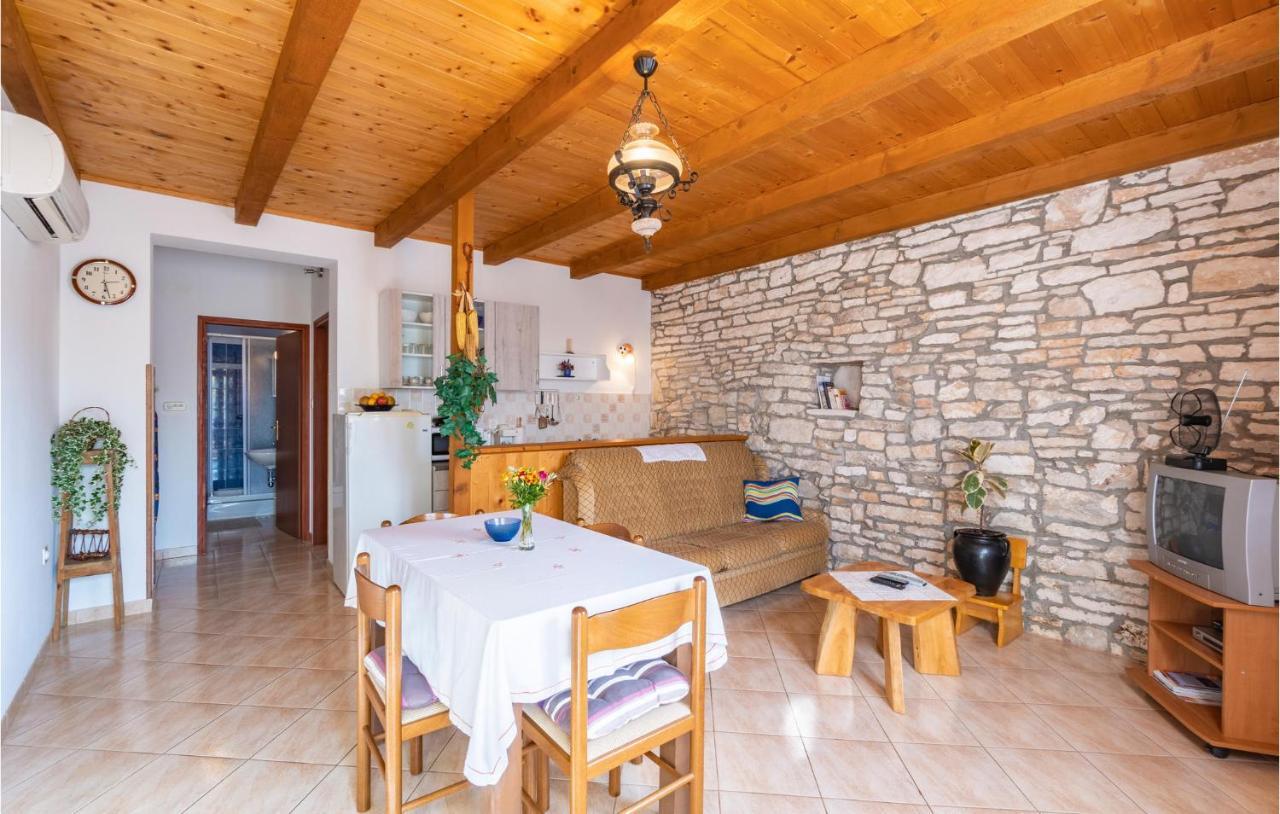 Gorgeous Home In Hrboki With Wifi Exterior foto
