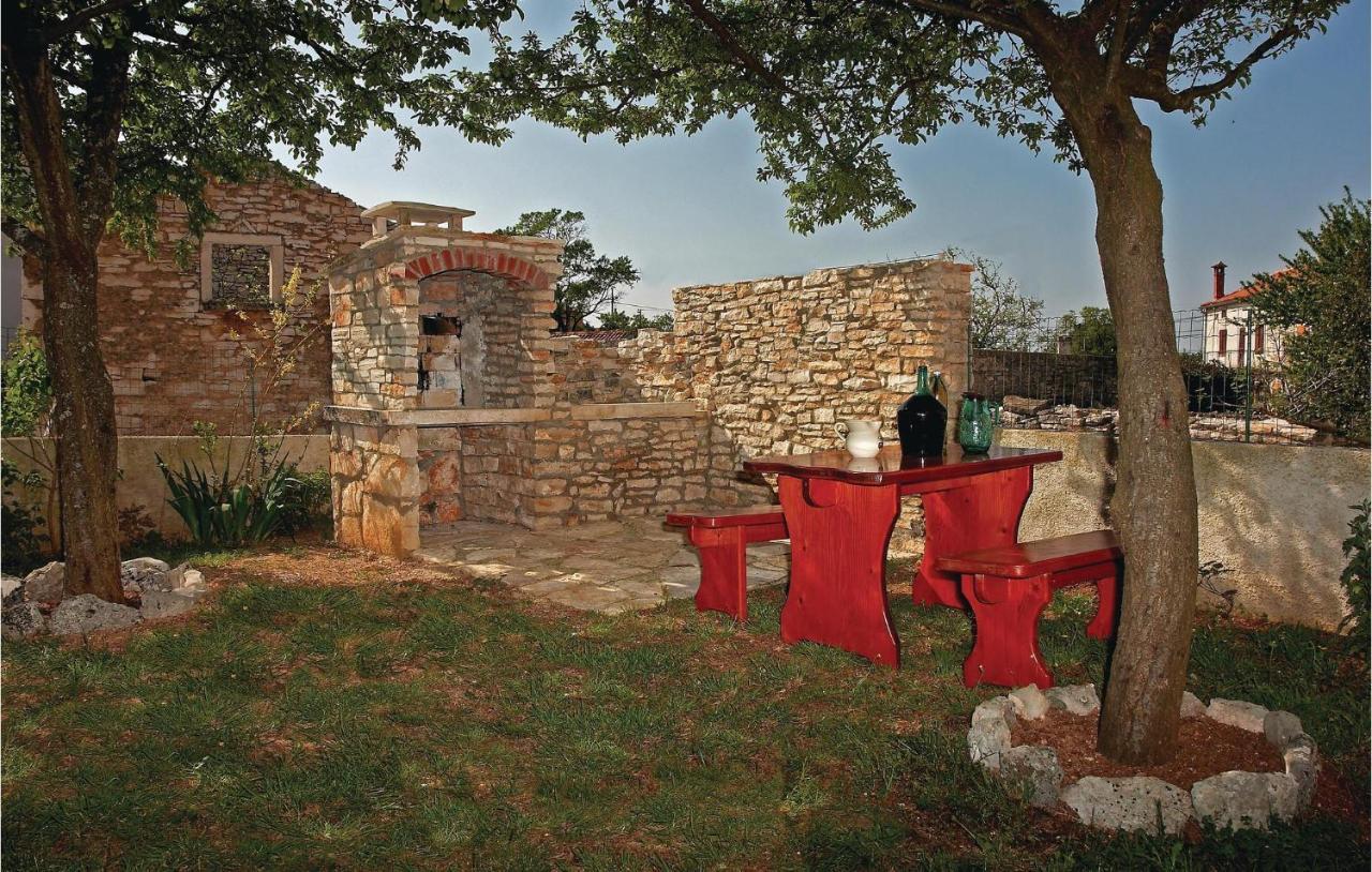 Gorgeous Home In Hrboki With Wifi Exterior foto